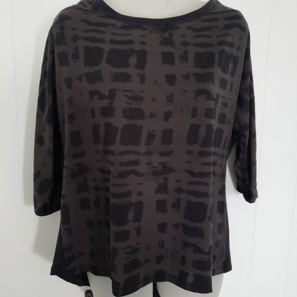 Lululemon 3/4 sleeve top